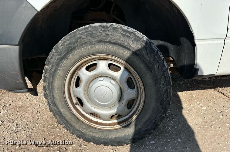 image for item OM9732 2013 Ford F150 XL SuperCab pickup truck