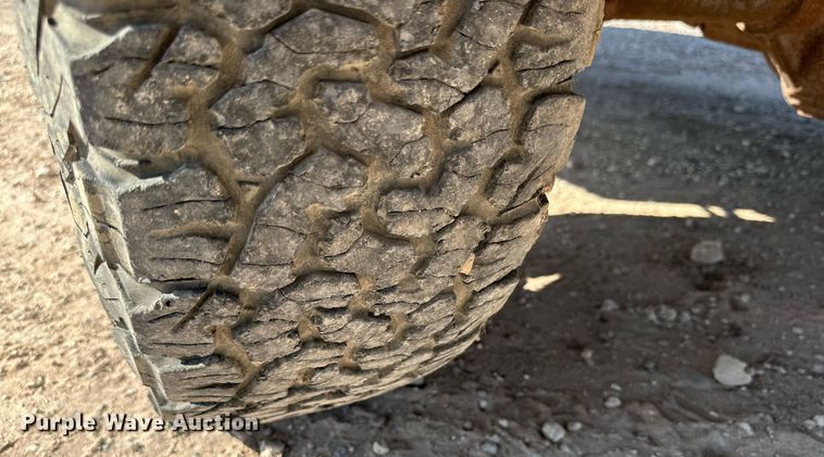 image for item OM9732 2013 Ford F150 XL SuperCab pickup truck