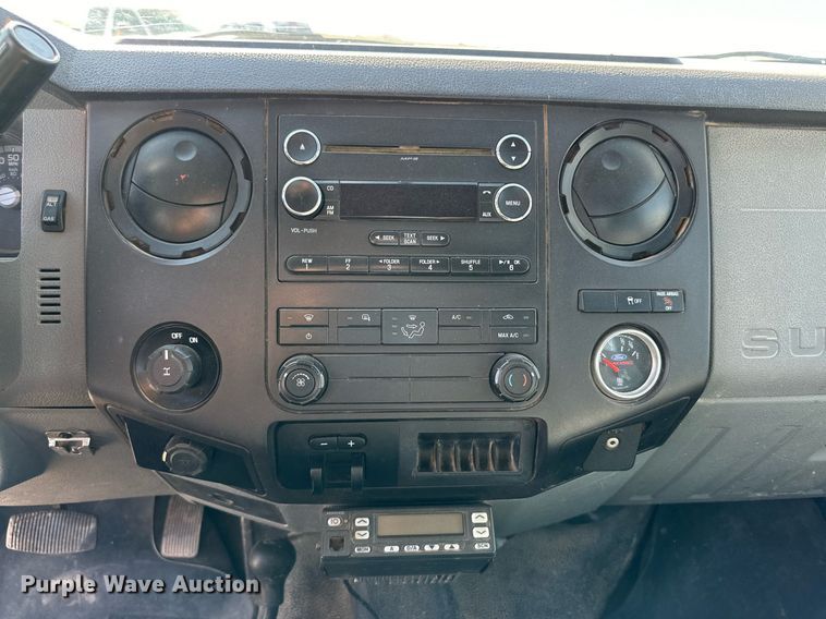 image for item OM9736 2013 Ford F250 Super Duty XL SuperCab pickup truck