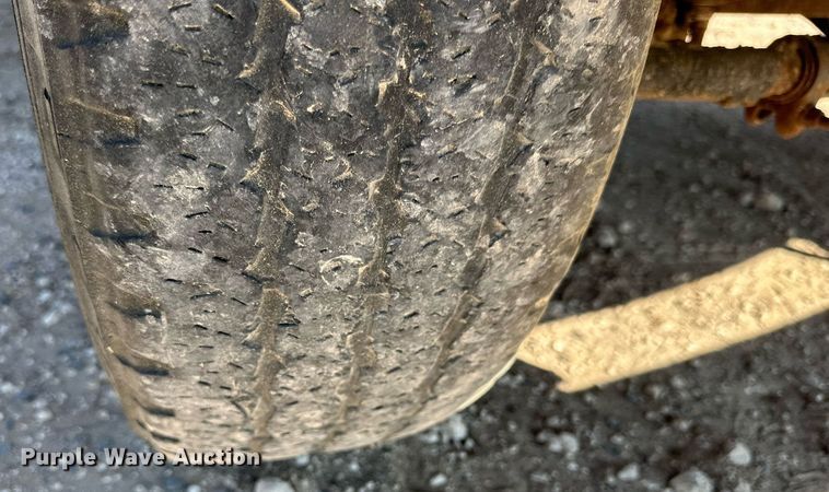 image for item OM9736 2013 Ford F250 Super Duty XL SuperCab pickup truck