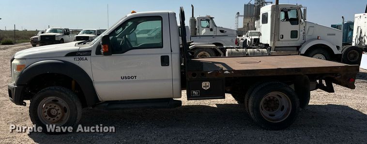 image for item OM9741 2013 Ford F450 Super Duty XL flatbed truck