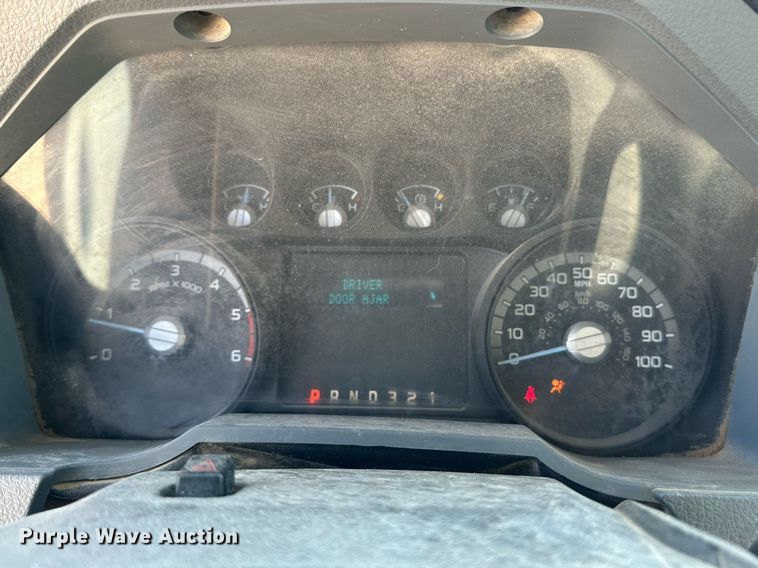 image for item OM9741 2013 Ford F450 Super Duty XL flatbed truck