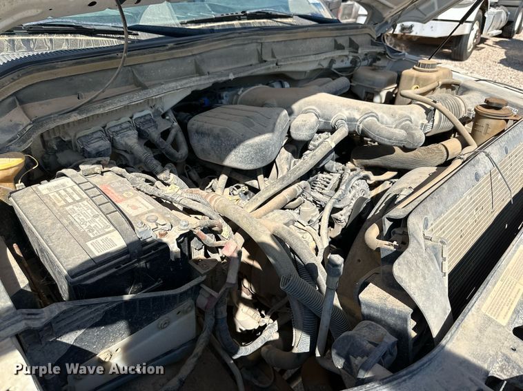 image for item OM9741 2013 Ford F450 Super Duty XL flatbed truck