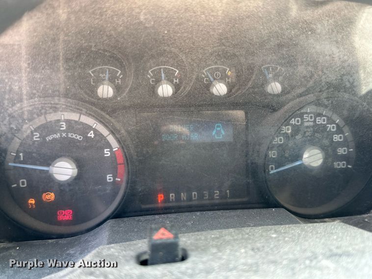 image for item OM9742 2012 Ford F550 Super Duty flatbed truck