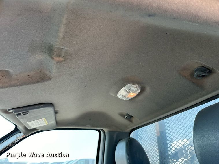 image for item OM9742 2012 Ford F550 Super Duty flatbed truck