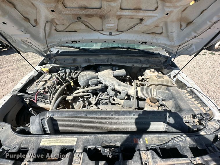 image for item OM9742 2012 Ford F550 Super Duty flatbed truck