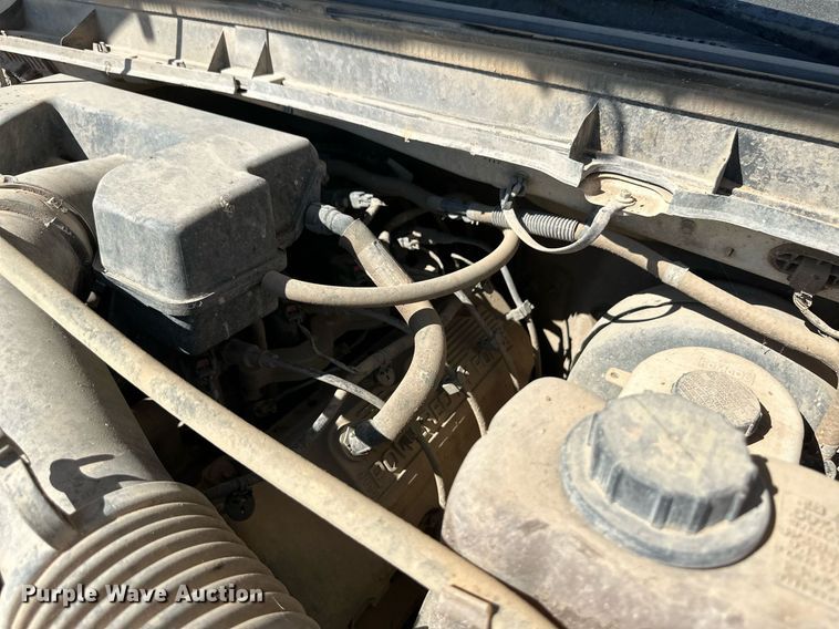 image for item OM9746 2011 Ford F350 Super Duty XL flatbed pickup truck