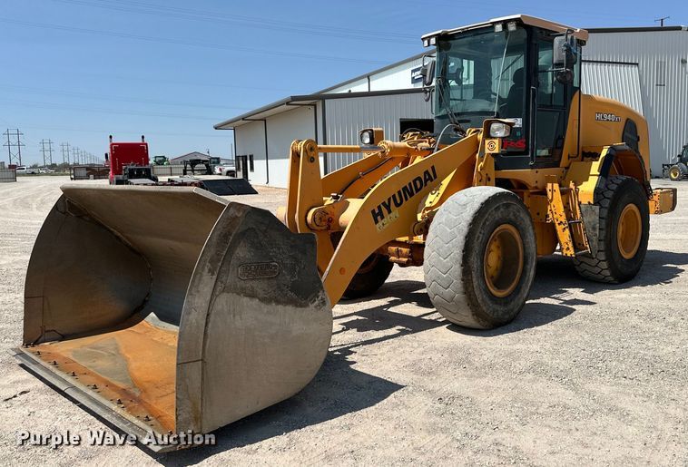 image for item DD3215 2020 Hyundai HL940XT high lift wheel loader