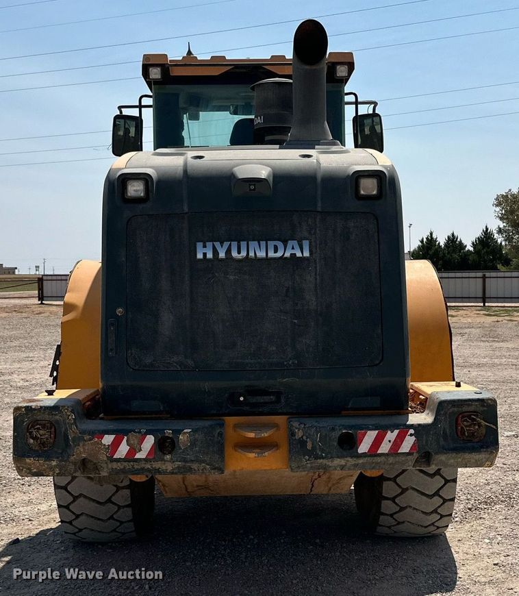 image for item DD3215 2020 Hyundai HL940XT high lift wheel loader