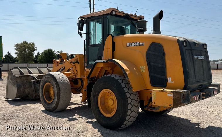 image for item DD3215 2020 Hyundai HL940XT high lift wheel loader