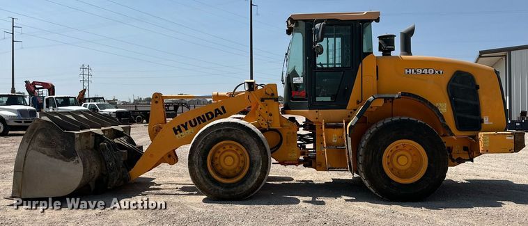 image for item DD3215 2020 Hyundai HL940XT high lift wheel loader