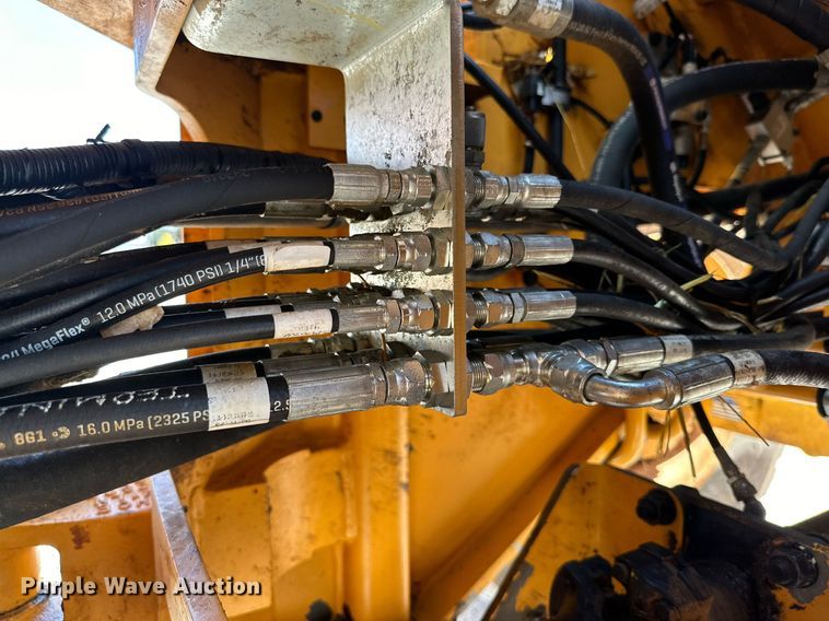 image for item DD3215 2020 Hyundai HL940XT high lift wheel loader