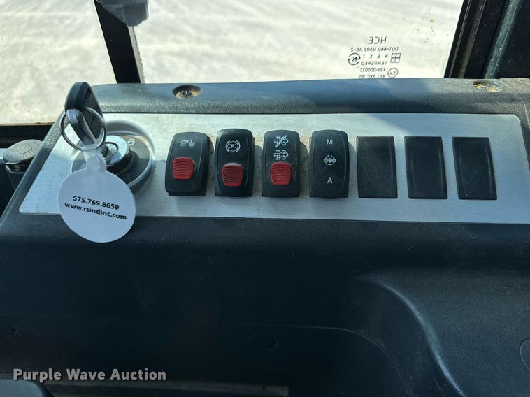 image for item DD3215 2020 Hyundai HL940XT high lift wheel loader