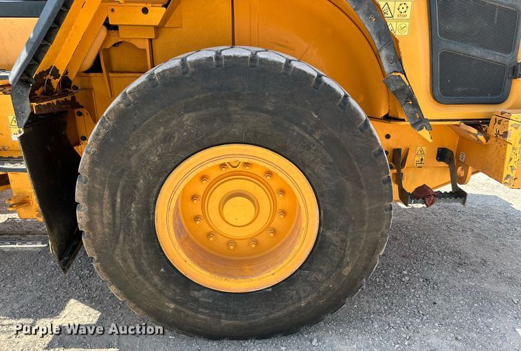 image for item DD3215 2020 Hyundai HL940XT high lift wheel loader