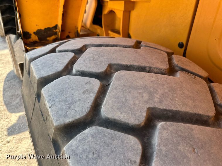 image for item DD3215 2020 Hyundai HL940XT high lift wheel loader