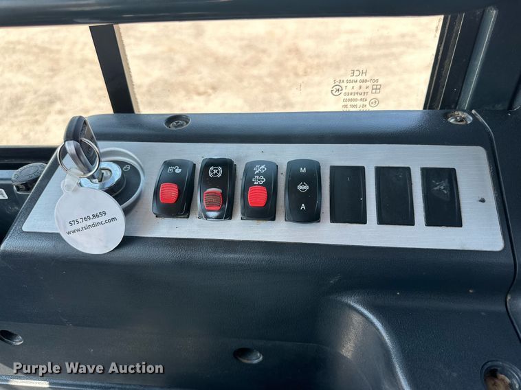 image for item DD3216 2018 Hyundai HL940XT wheel loader