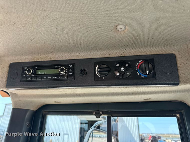 image for item DD3216 2018 Hyundai HL940XT wheel loader