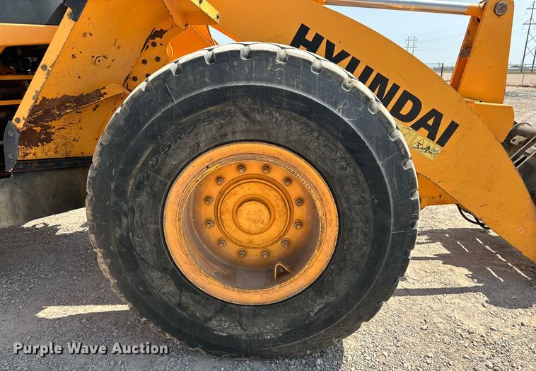 image for item DD3216 2018 Hyundai HL940XT wheel loader