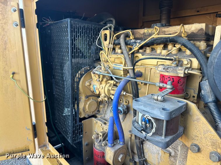 image for item DD3230 2002 Olympian  D75P3 generator