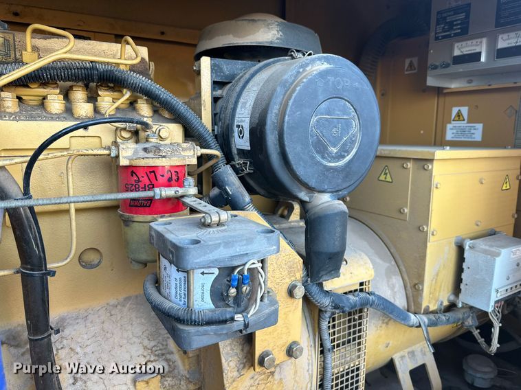 image for item DD3230 2002 Olympian  D75P3 generator