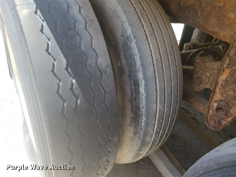 image for item DG0628 1995 Dorsey refrigerated van trailer