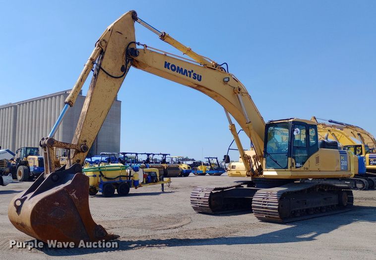 image for item DH1341 2002 Komatsu PC300LC-7 excavator