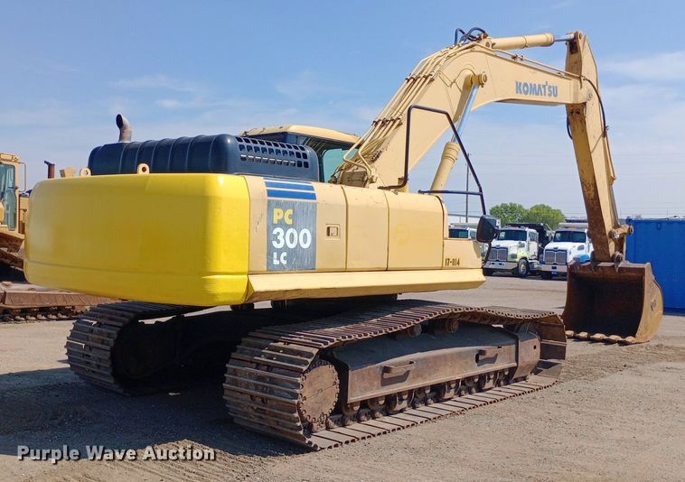 image for item DH1341 2002 Komatsu PC300LC-7 excavator