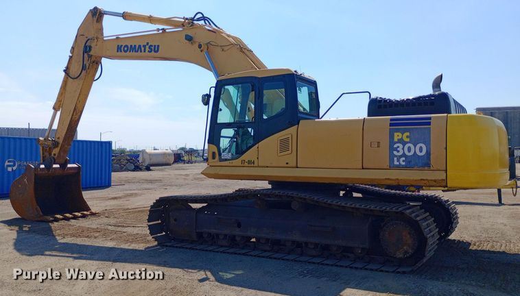 image for item DH1341 2002 Komatsu PC300LC-7 excavator