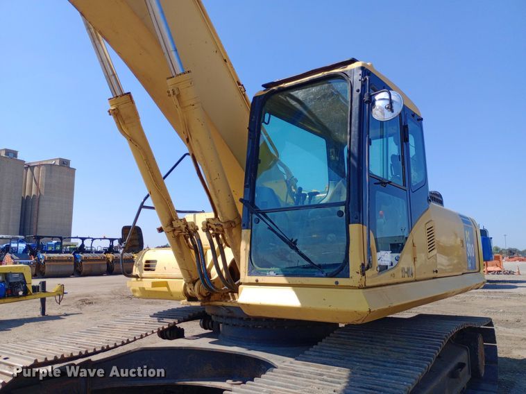image for item DH1341 2002 Komatsu PC300LC-7 excavator