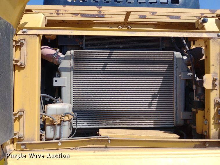 image for item DH1341 2002 Komatsu PC300LC-7 excavator