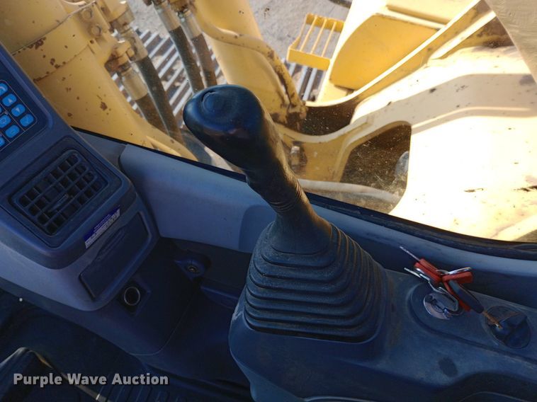 image for item DH1341 2002 Komatsu PC300LC-7 excavator