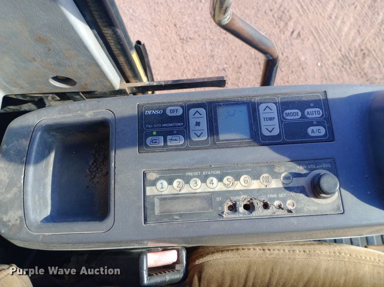 image for item DH1341 2002 Komatsu PC300LC-7 excavator