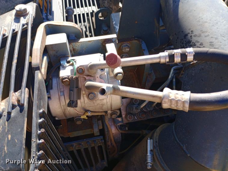 image for item DH1341 2002 Komatsu PC300LC-7 excavator