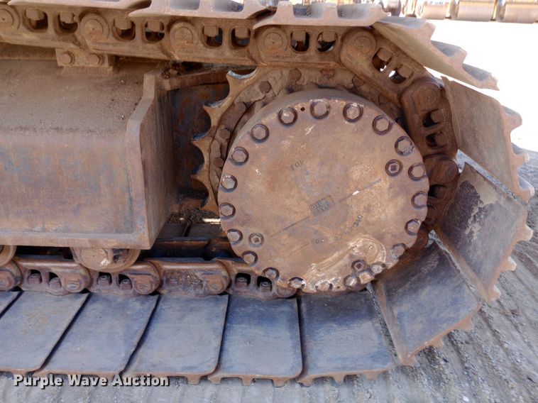 image for item DH1341 2002 Komatsu PC300LC-7 excavator