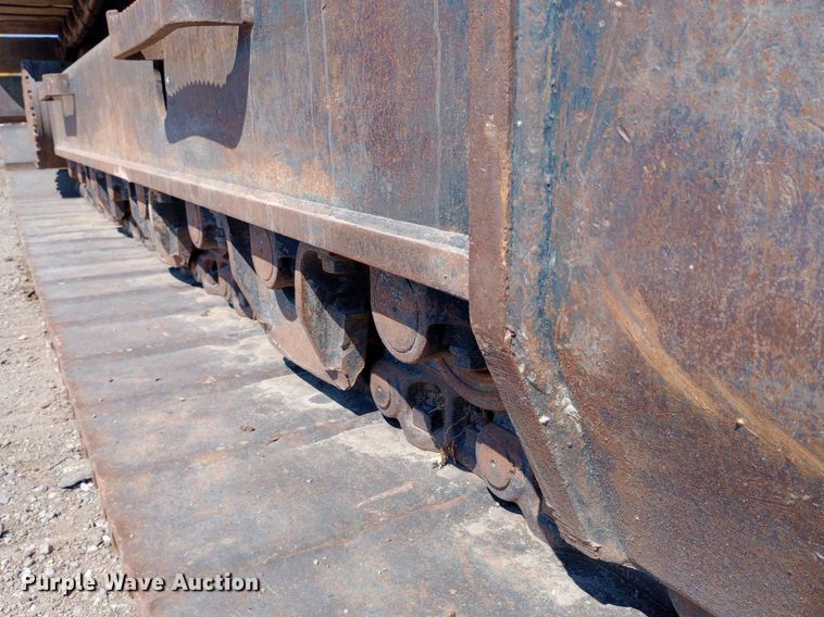 image for item DH1341 2002 Komatsu PC300LC-7 excavator