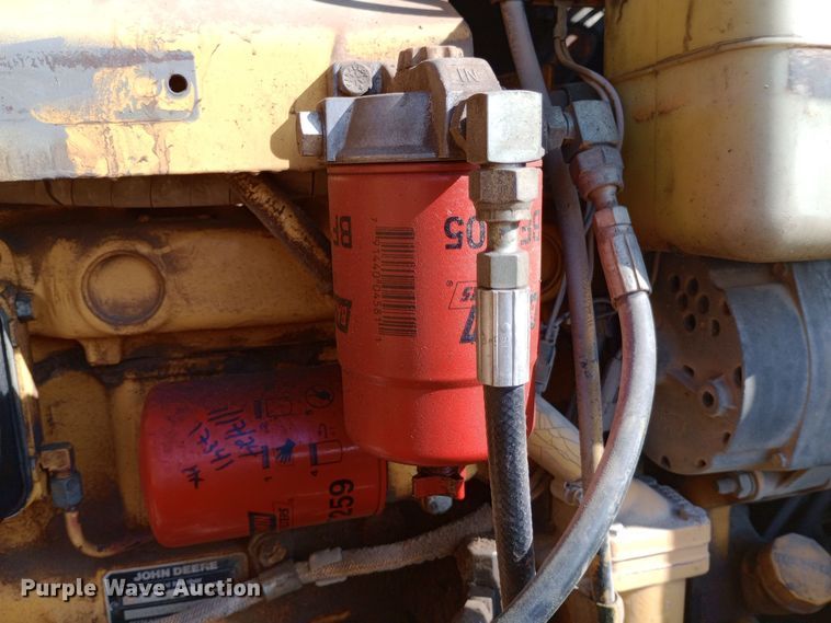 image for item DH1344 1994 John Deere 444E wheel loader