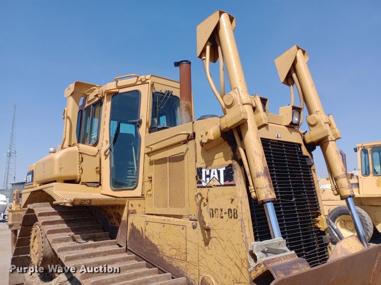 image for item DH1347 Caterpillar D7H dozer