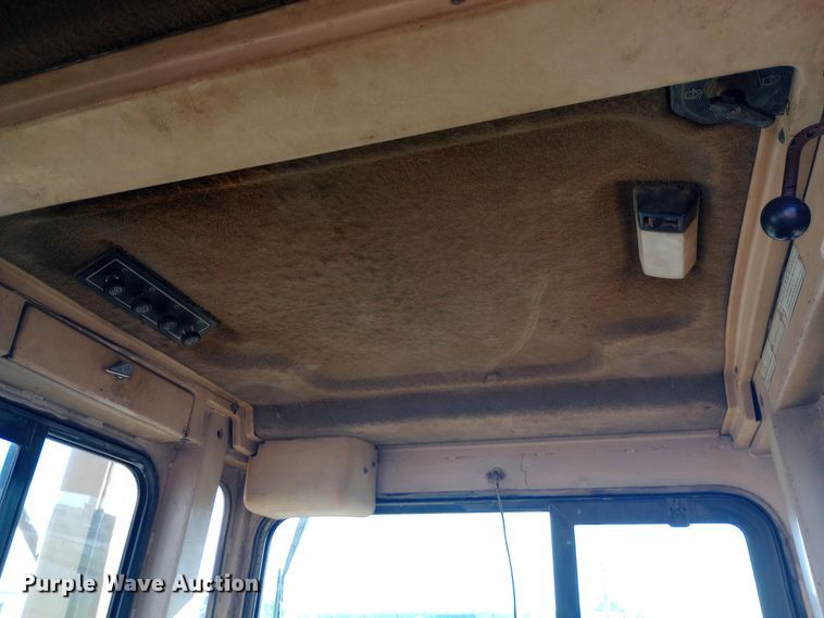 image for item DH1347 Caterpillar D7H dozer