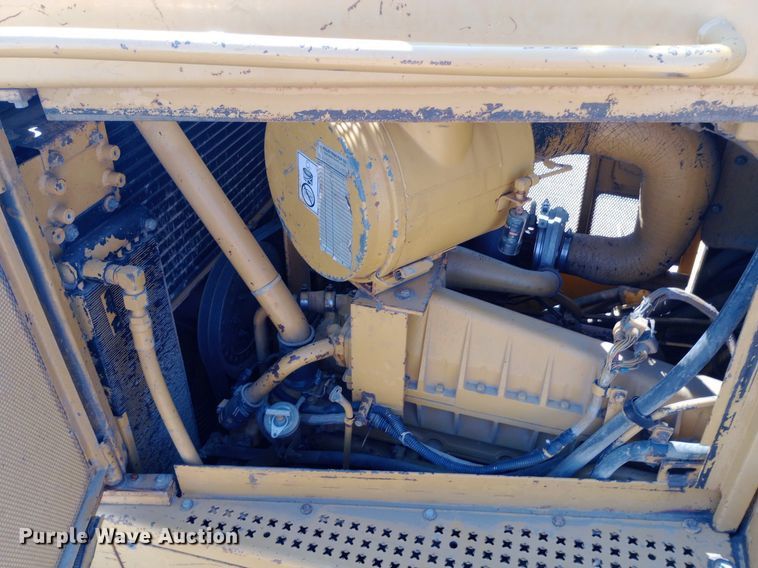 image for item DH1347 Caterpillar D7H dozer