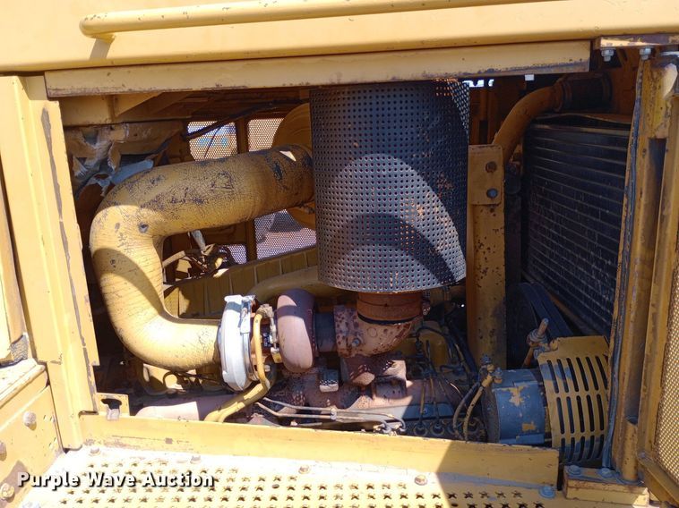 image for item DH1347 Caterpillar D7H dozer