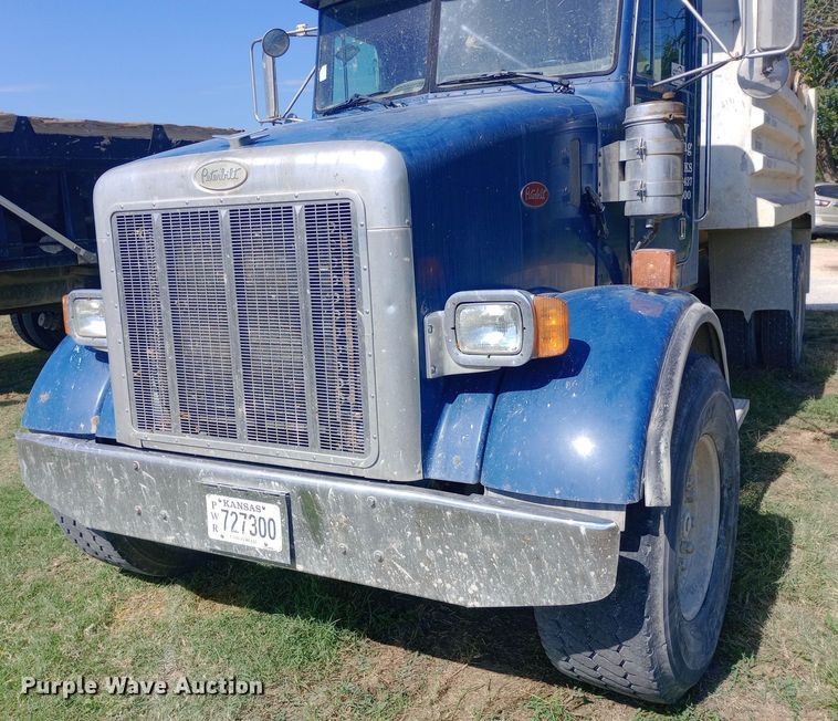 image for item DH1400 2000 Peterbilt 357 dump truck