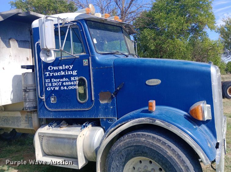 image for item DH1400 2000 Peterbilt 357 dump truck