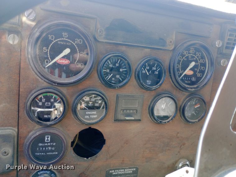 image for item DH1400 2000 Peterbilt 357 dump truck