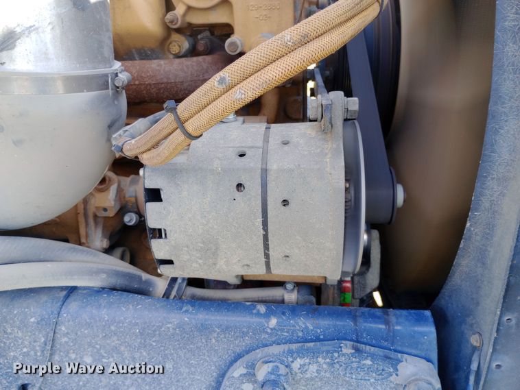 image for item DH1400 2000 Peterbilt 357 dump truck