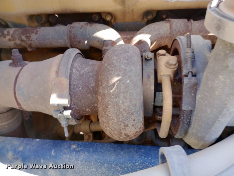 image for item DH1400 2000 Peterbilt 357 dump truck