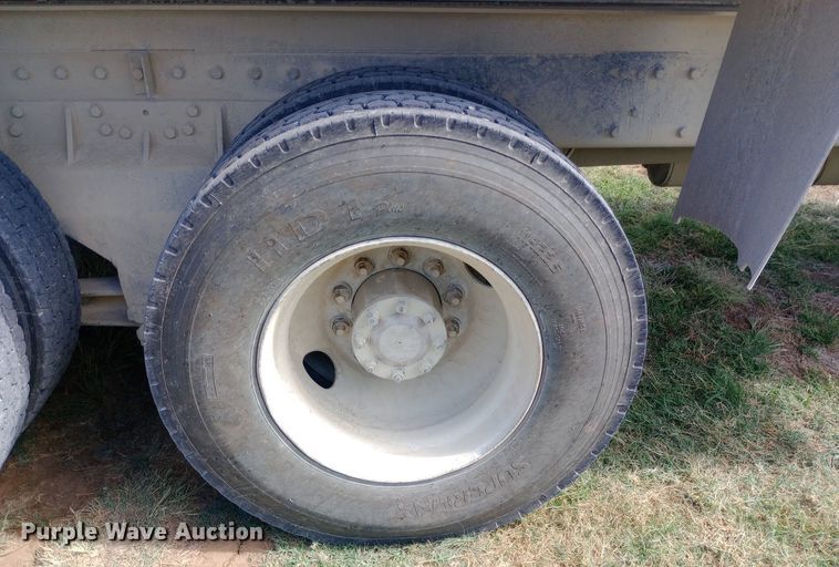 image for item DH1400 2000 Peterbilt 357 dump truck