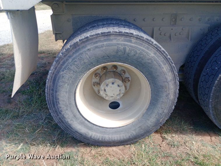 image for item DH1400 2000 Peterbilt 357 dump truck