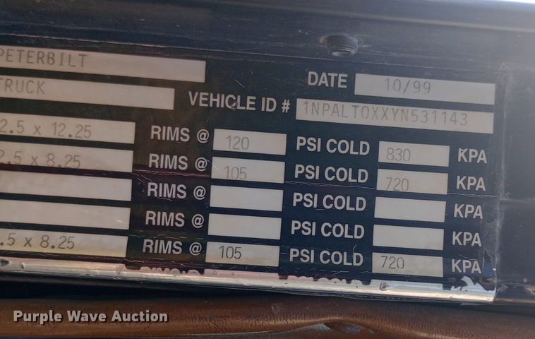 image for item DH1400 2000 Peterbilt 357 dump truck