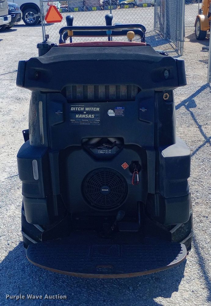 image for item DH1407 2008 Ditch Witch Zahn R300 trencher