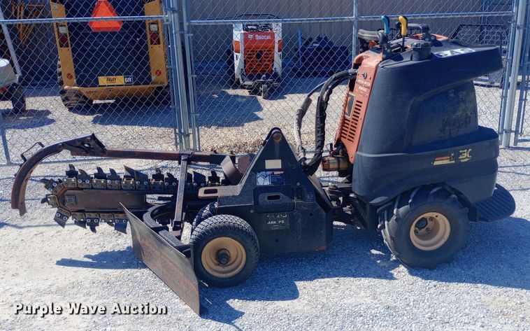 image for item DH1407 2008 Ditch Witch Zahn R300 trencher